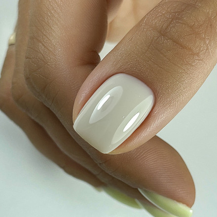 BSG   Base Colloration Hard   #37   20мл   База цветная жесткая