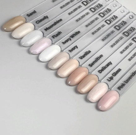 DIVA   Гель для моделирования  30мл  Builder gel   IVORY WHITE   (СНЯТО)