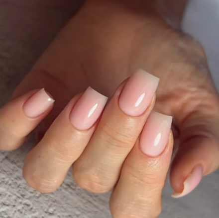 BSG   KONFITYUR HB   #09   НИЗКАЯ ВЯЗКОСТЬ   13г (шайба)   Гель для моделирования средне-жидкий